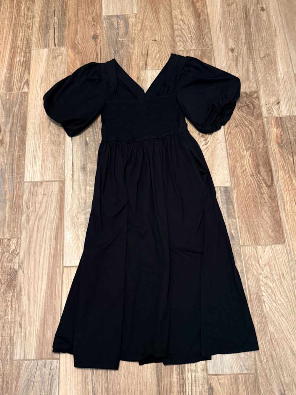 Lea Puff Sleeve V Waist Midi Dress - Picture 4 of 4